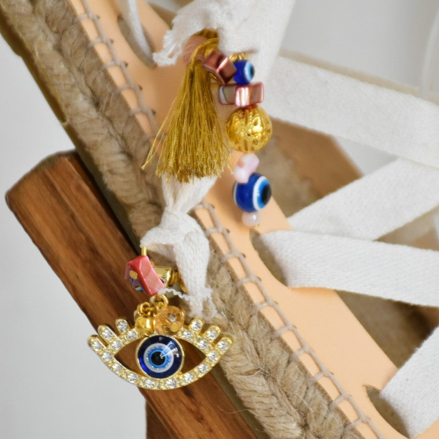 Las Hydra en Nude SS2025